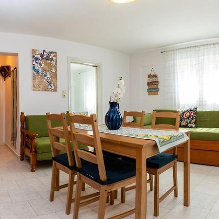 Central Little Home Kalampáka Ngoại thất bức ảnh