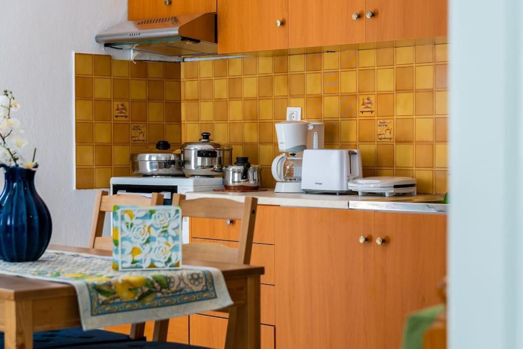 Central Little Home Kalampáka Ngoại thất bức ảnh